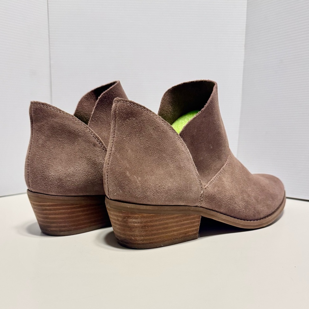 Lucky Brand Women’s Suede Ankle Booties 9.5 - Picture 5 of 10